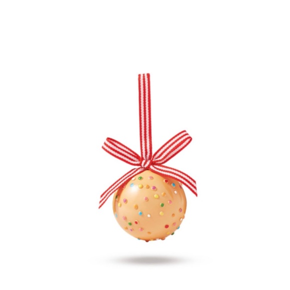 5 NEW Tim Hortons Timbit 2022 Christmas Tree Ornaments - Picture 1 of 7
